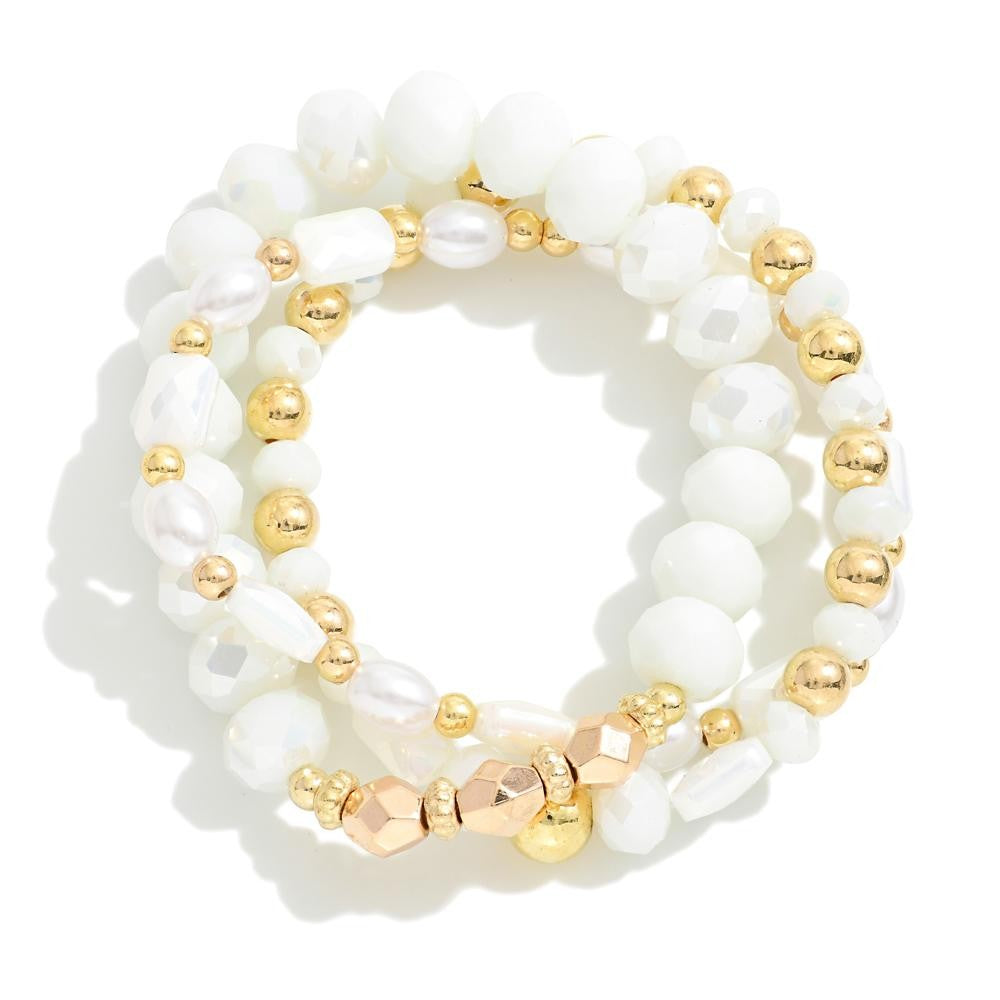 Bracelets set of three Pearls and Faceted Beads